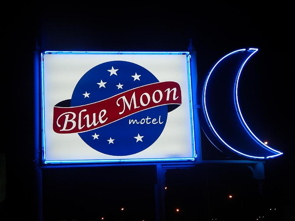 Blue Moon Motel Niagara Falls Eksteriør bilde